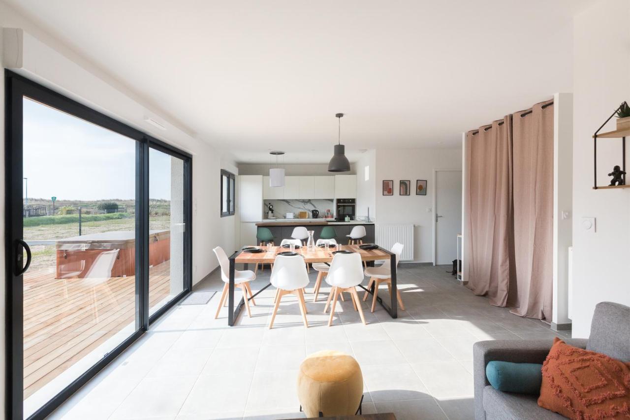 فيلا Sea House With Jaccuzy Bretteville-sur-Ay المظهر الخارجي الصورة